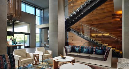 Hilton San Diego Mission Valley