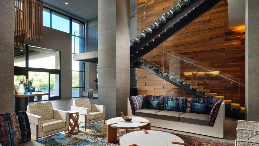 Hilton San Diego Mission Valley