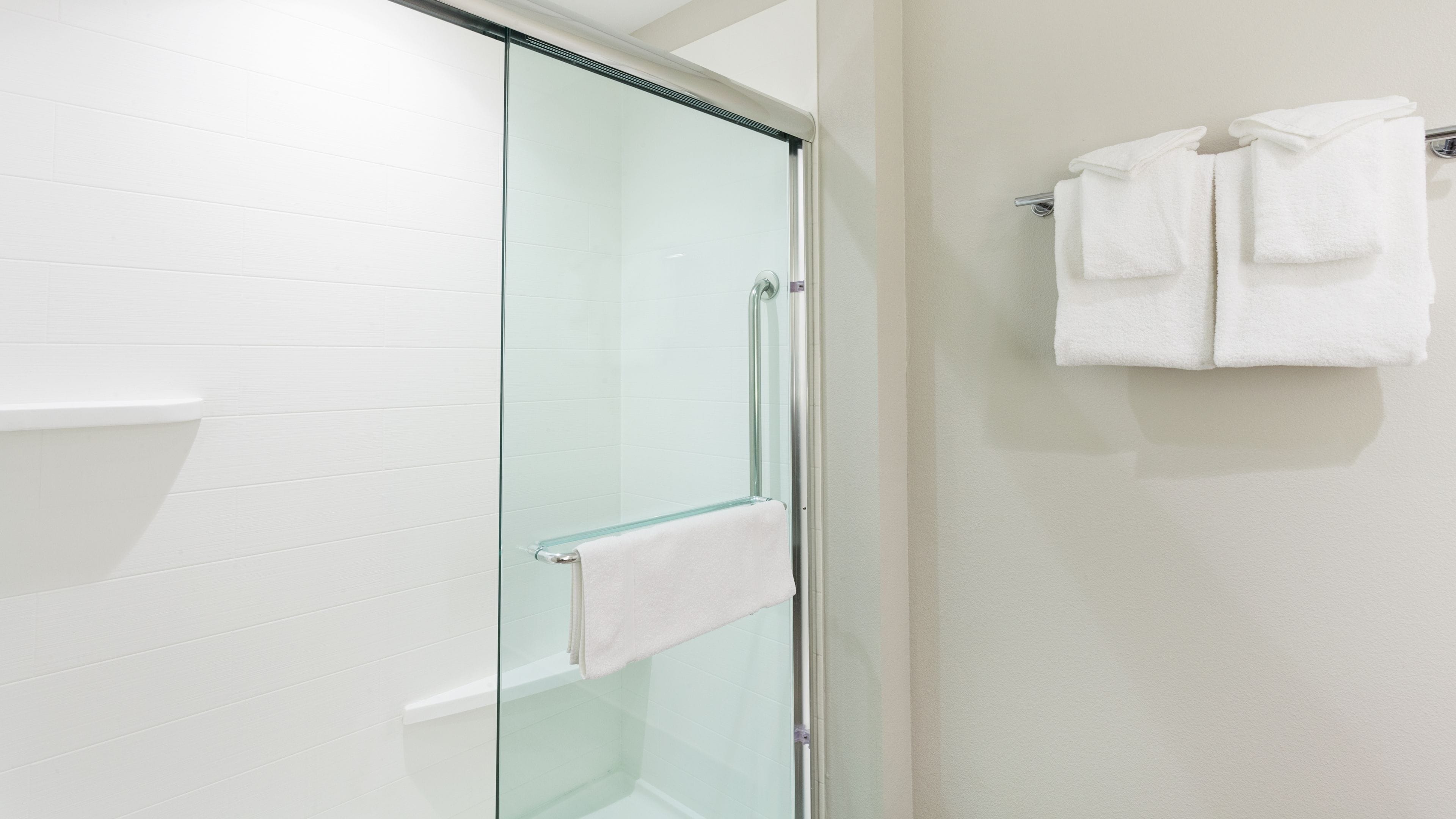 Standard Room, Assigned at Check-in | Pillowtop beds, in-room safe, desk, iron/ironing board