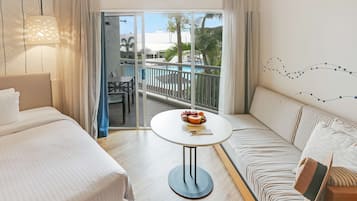 1 bedroom, Egyptian cotton sheets, premium bedding, minibar