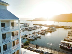 Exterior - Shangri-La The Marina, Cairns (Cairns)