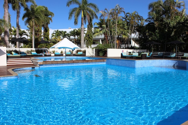 Outdoor pool, open 6:00 AM to 8:00 PM, pool umbrellas, sun loungers