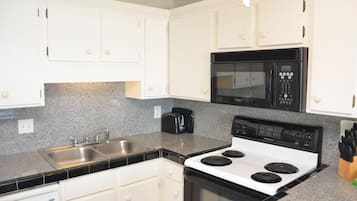 Appart'hÎtel, 1 chambre | Cuisine privée