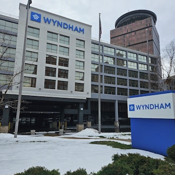 Wyndham Rochester Downtown