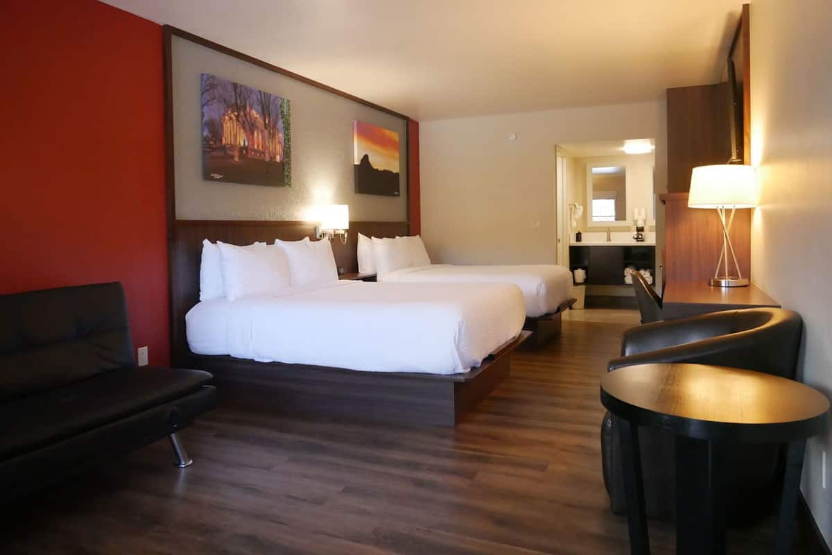 Coffres-forts dans les chambres, fer et planche Ă repasser