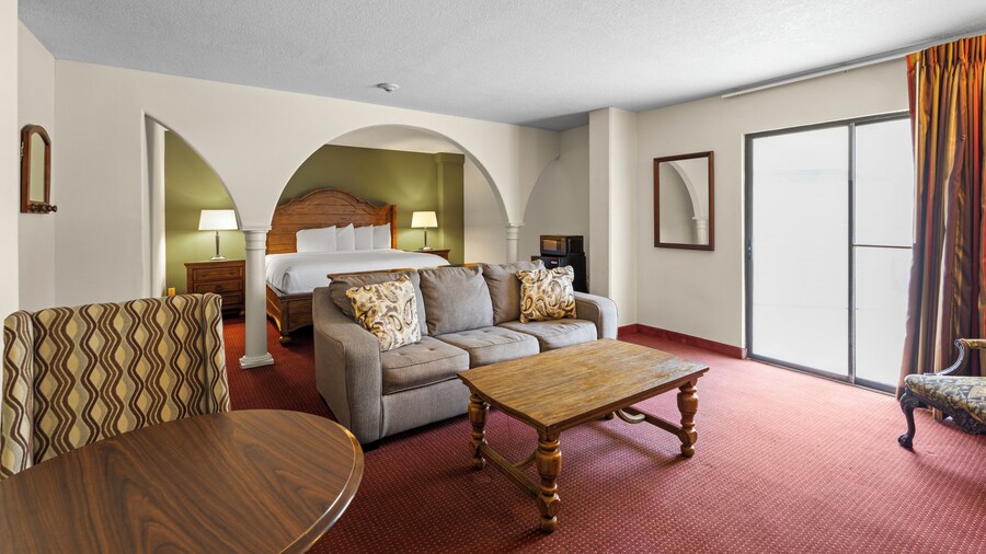 Marina Inn & Suites Chalmette - New Orleans