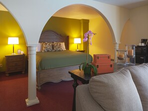Executive Suite, 1 King Bed, Non Smoking