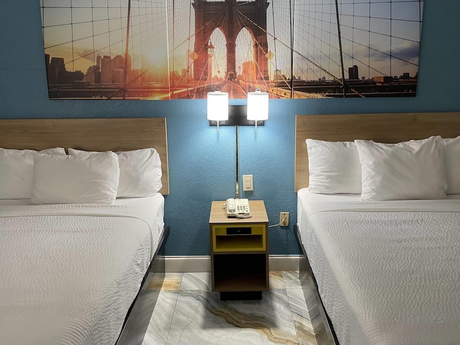 Desk, iron/ironing board, rollaway beds, free WiFi