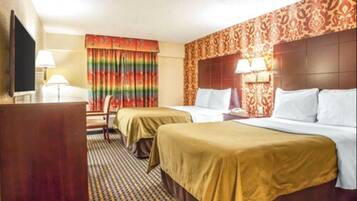 Desk, iron/ironing board, rollaway beds, free WiFi