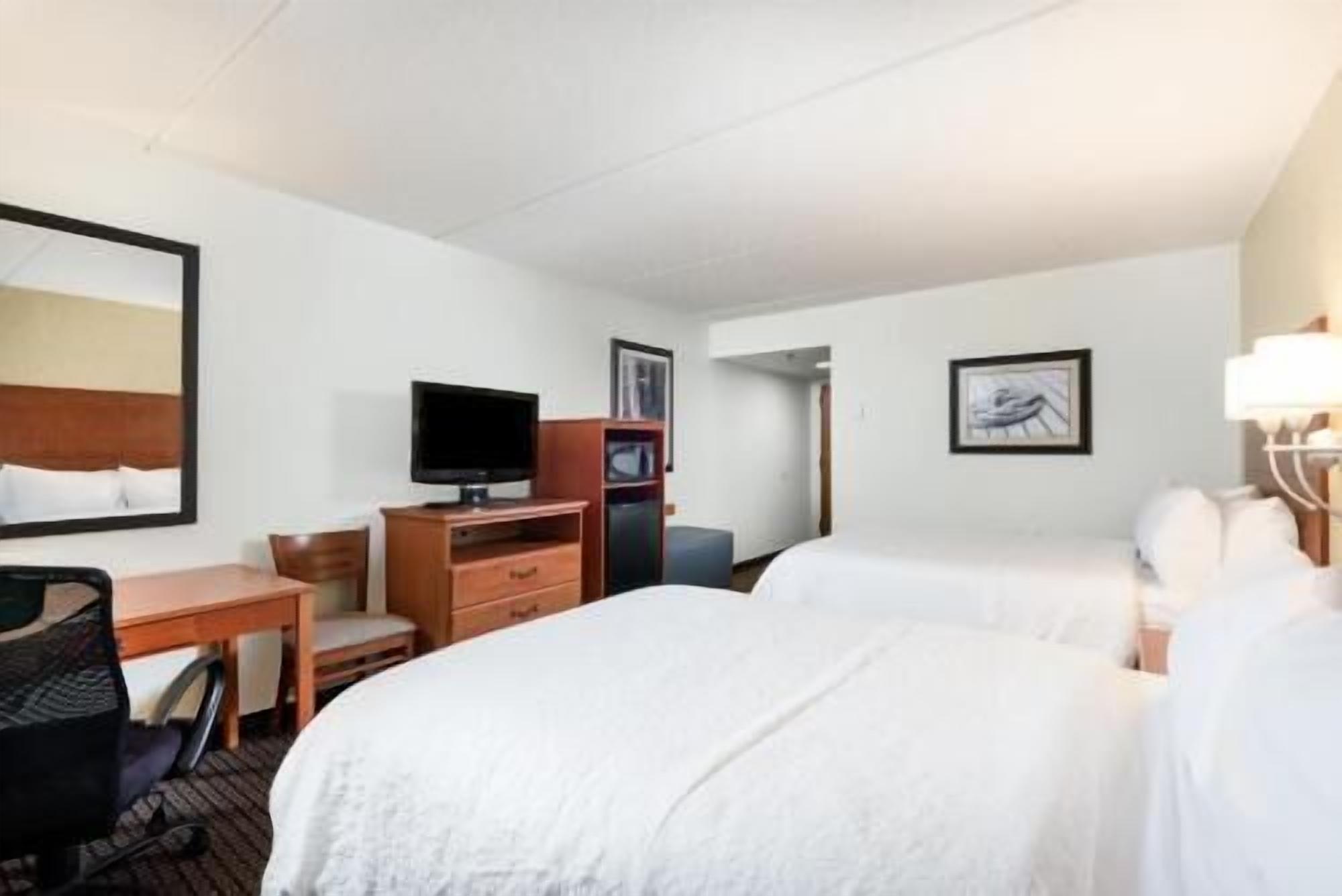 In-room safe, iron/ironing board, free cribs/infant beds, rollaway beds