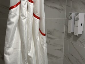 Gratis toiletartikler, hårtørrer, håndklæder, Sæbe