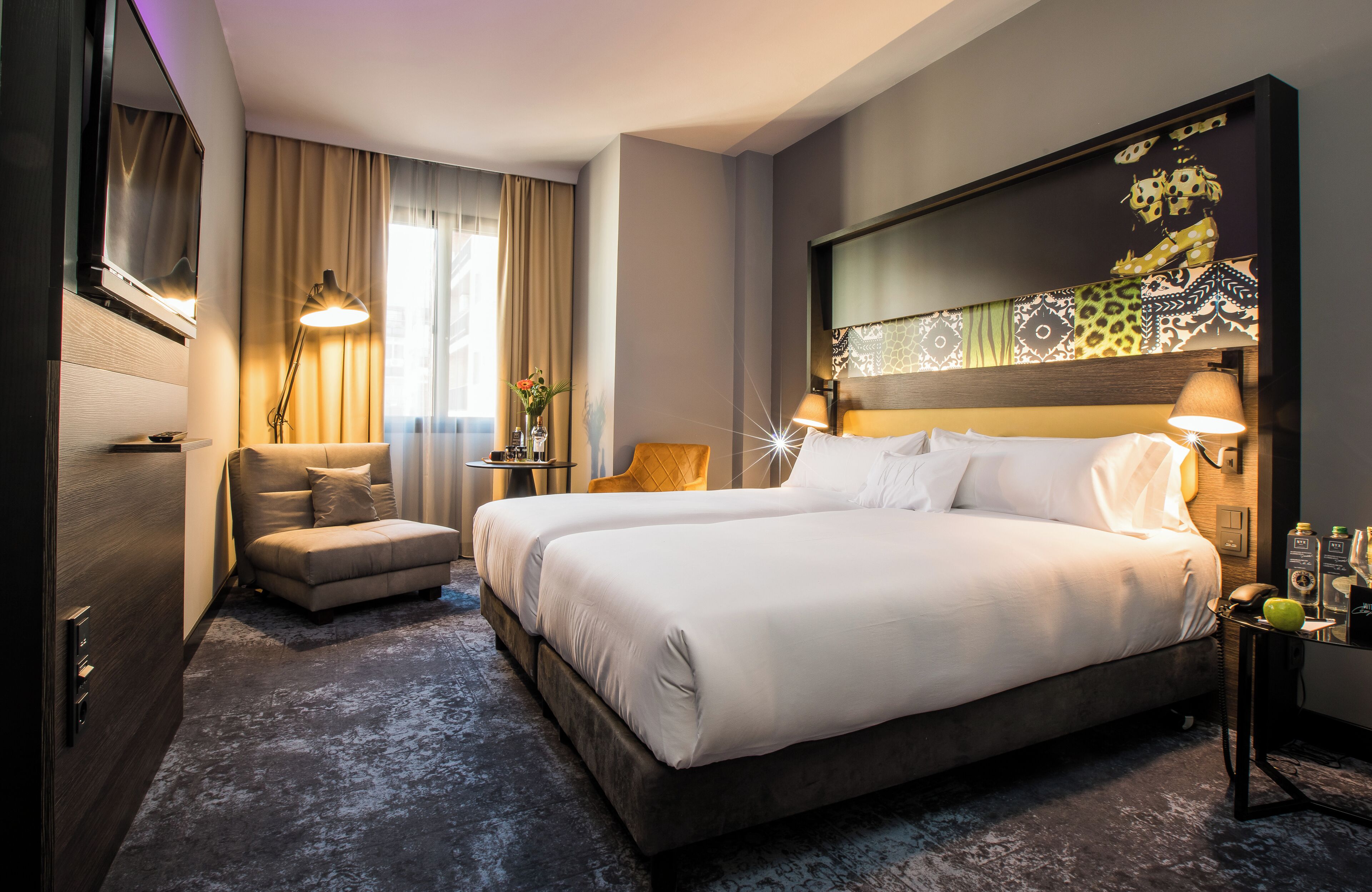 Comfort Triple Room | Minibar, in-room safe, desk, soundproofing