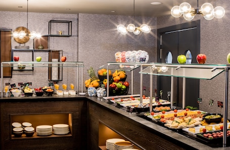 Buffet. NYX Hotel Madrid by Leonardo Hotels