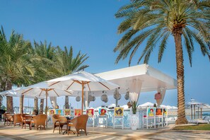 Private beach, free beach cabanas, sun loungers, beach umbrellas