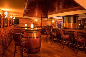 5 Restaurants, Frühstück, Mittagessen, Abendessen, internationale Küche
