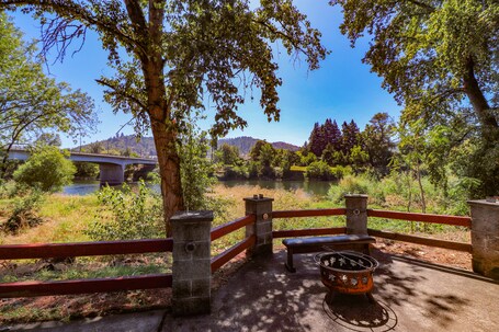 BBQ/picnic area