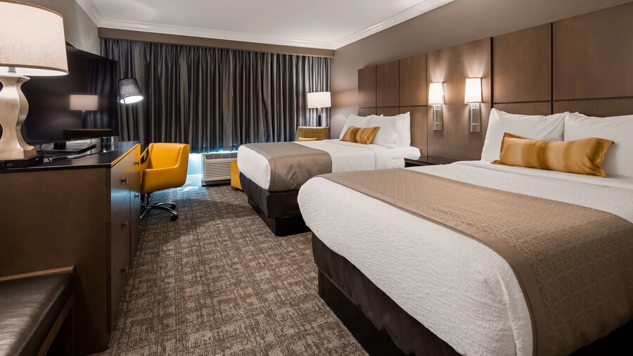 Best Western Premier Airport/Expo Center Hotel