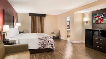 Chambre supérieure, 1 très grand lit et 1 canapé-lit, non-fumeur | Bureau, rideaux d’obscurcissement, fer et planche à repasser