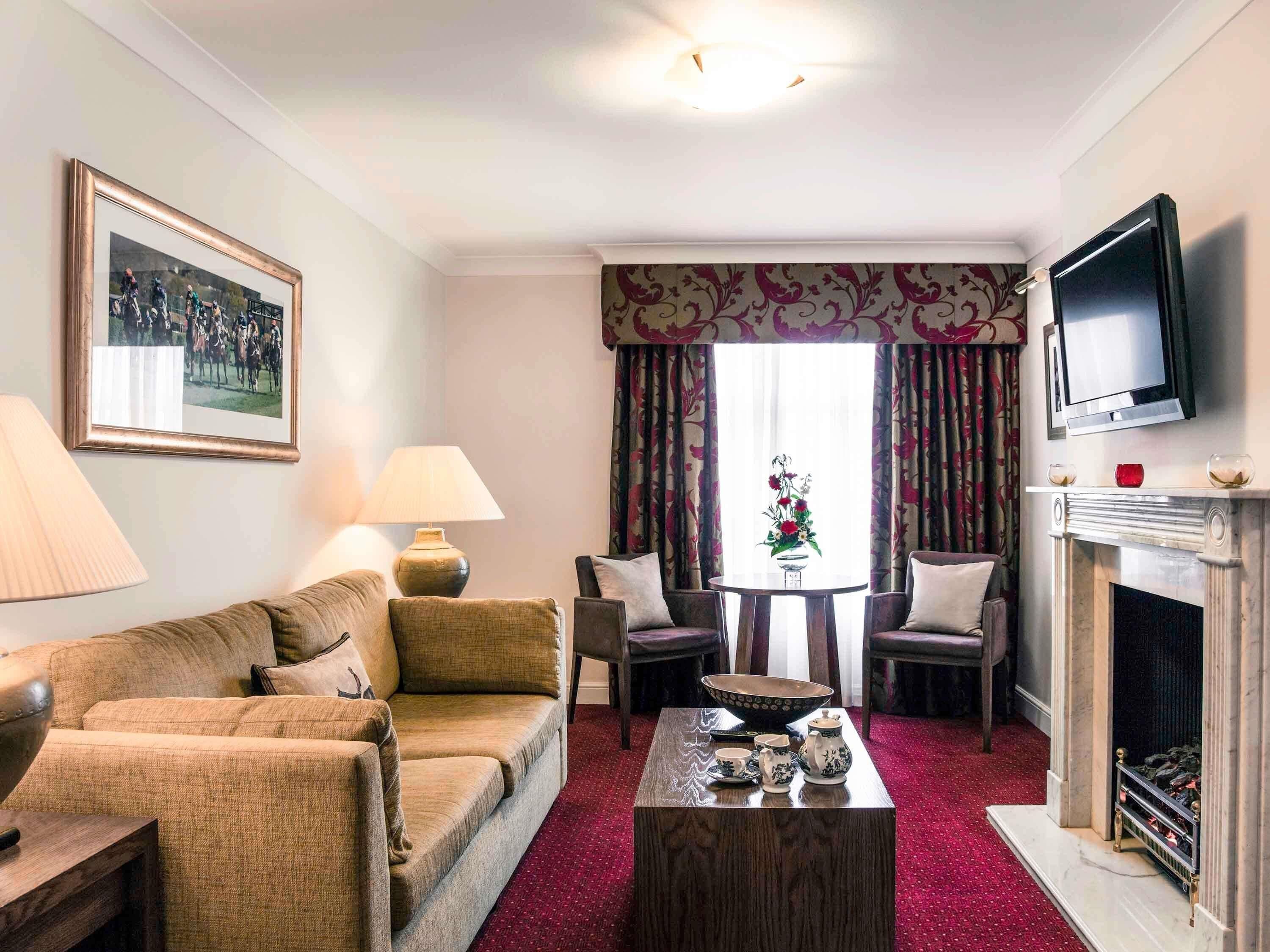 Desk, iron/ironing board, free cots/infant beds, free rollaway beds