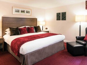 Desk, iron/ironing board, free cots/infant beds, free rollaway beds