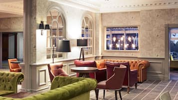 Aperto a colazione, pranzo e cena