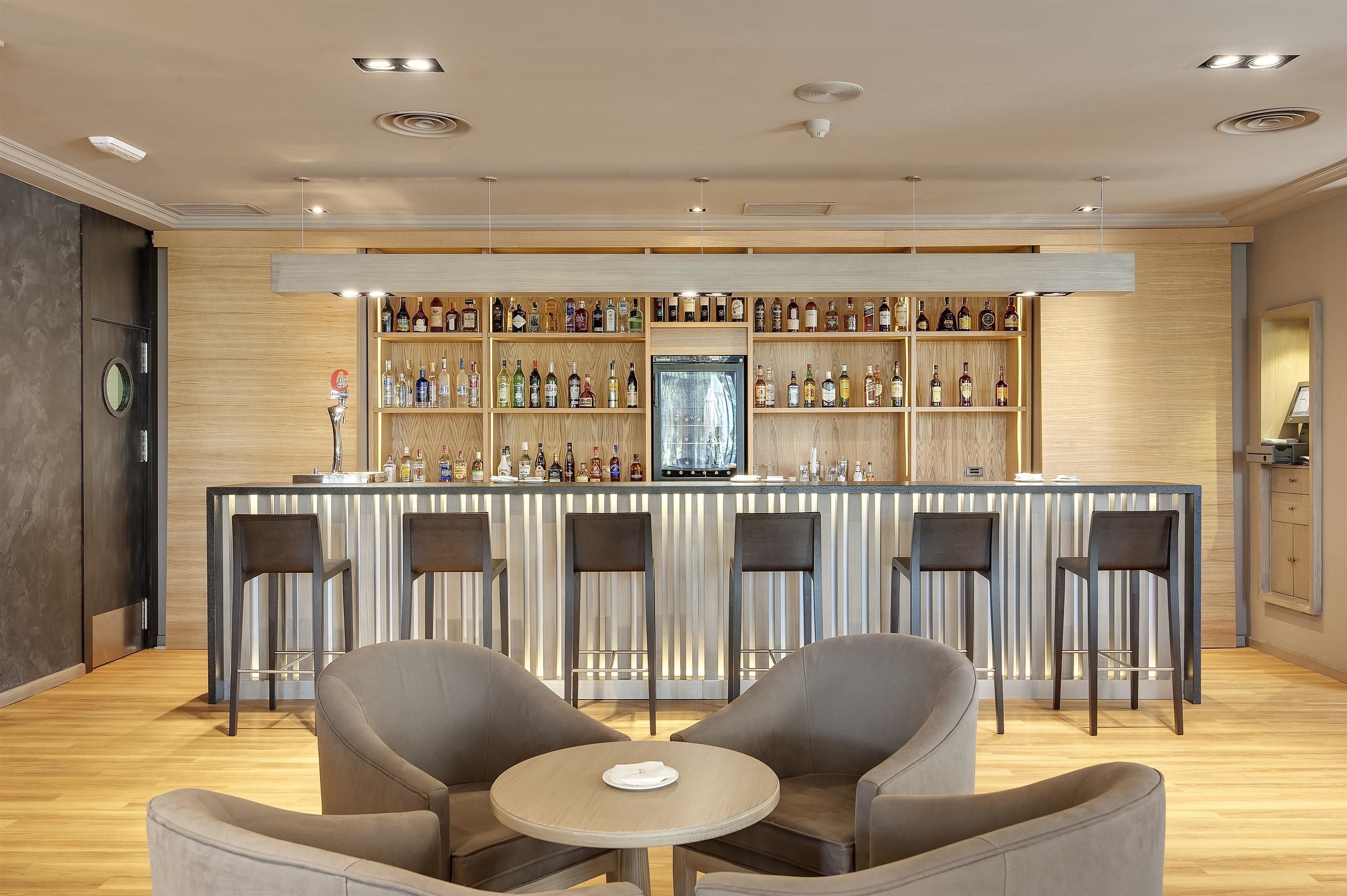 garden views, open daily