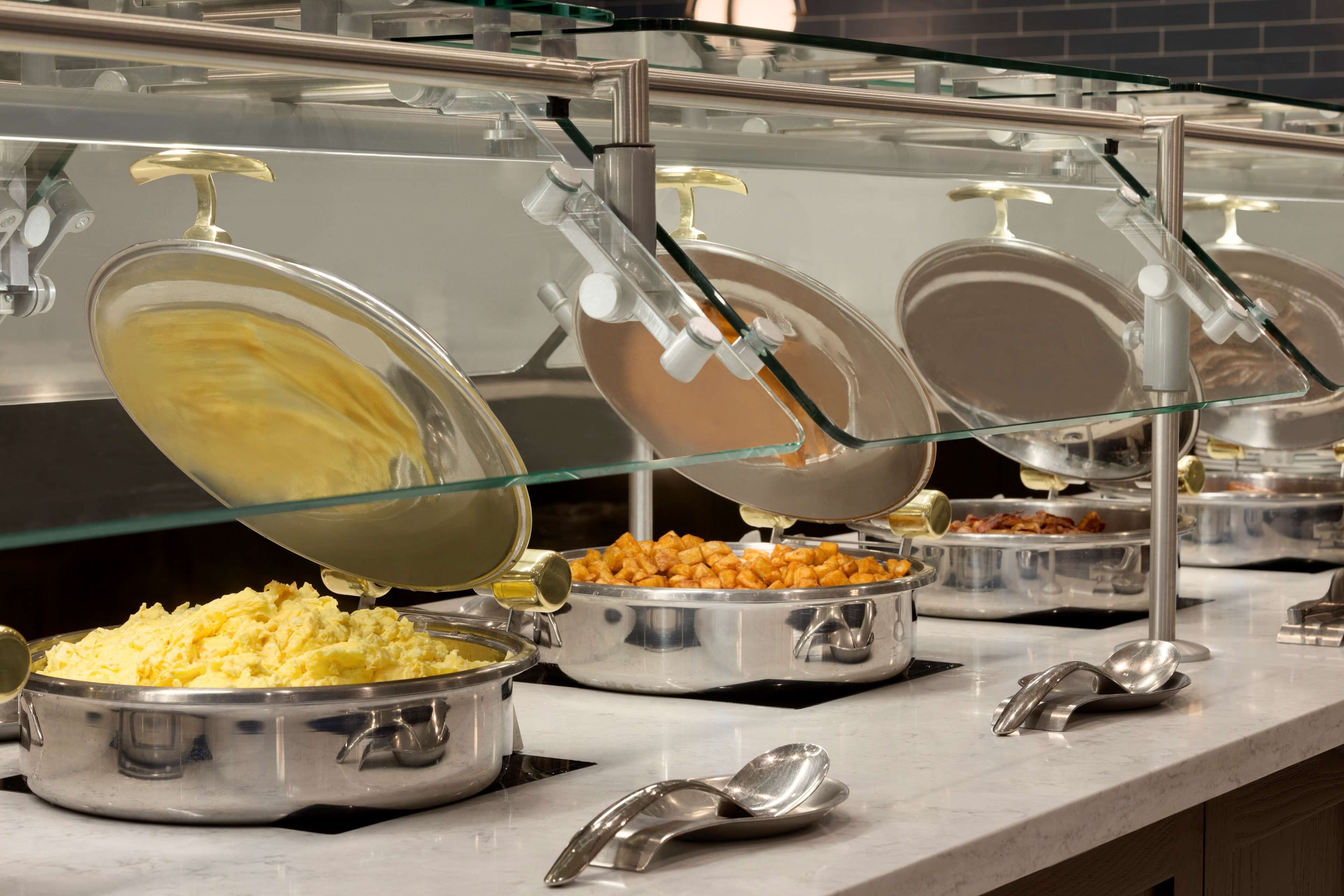 Desayuno buffet incluido todos los días 