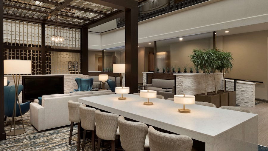 Embassy Suites by Hilton Columbus