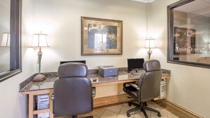 Unclassified image, 4 of 37, button - Clarion Inn Tulsa International Airport (Tulsa)