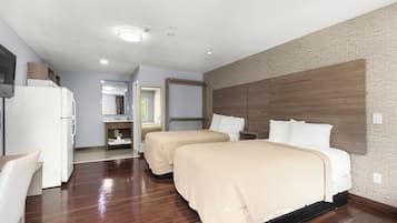 Standard Room, 2 Double Beds