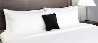 Red Lion Inn & Suites Everett