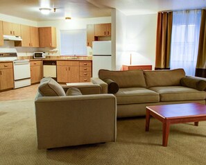 Desk, blackout drapes, iron/ironing board, free WiFi
