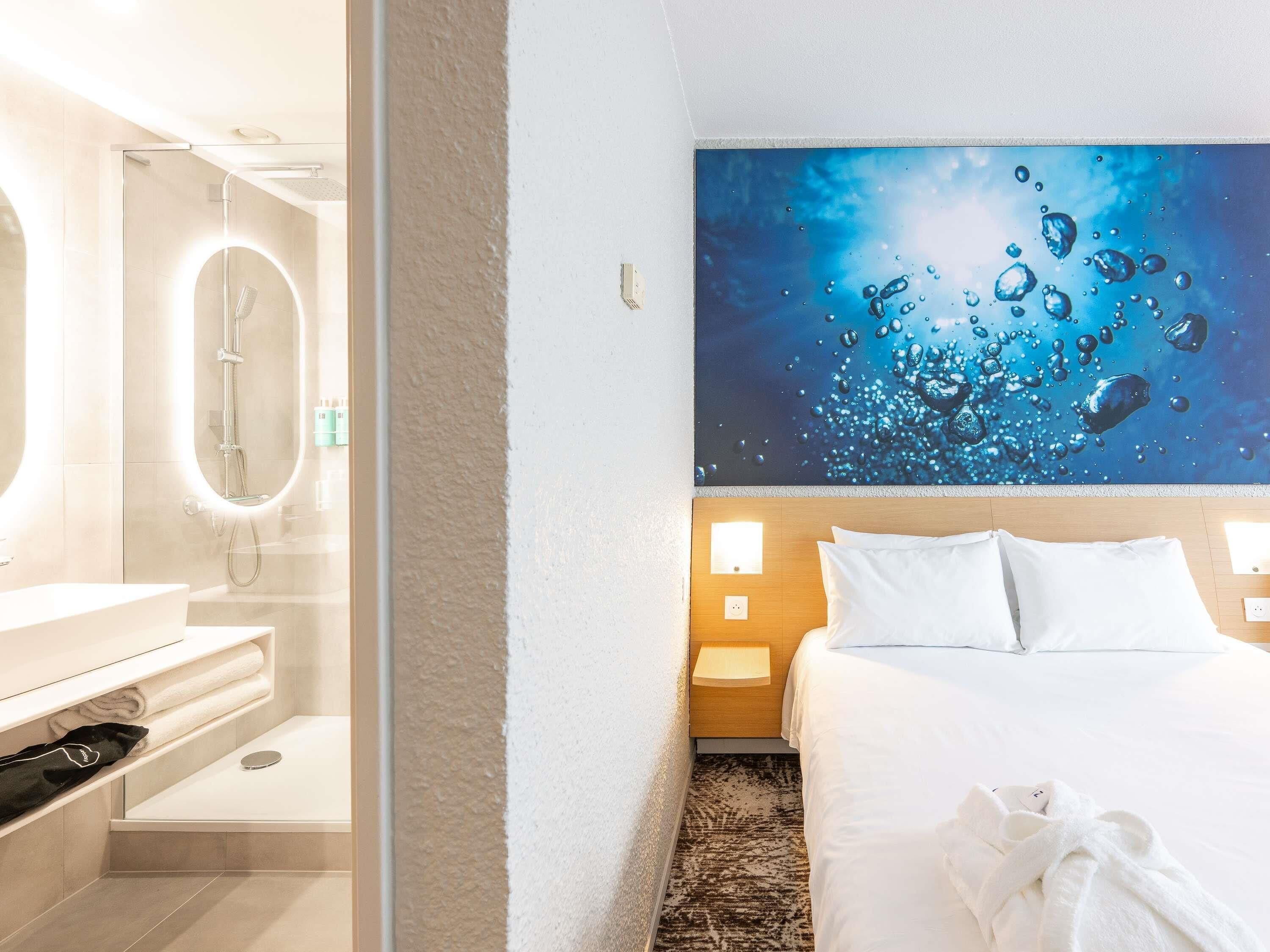 Chambre Exécutive, 1 lit double et 1 canapé-lit | Literie de qualité supérieure, bureau