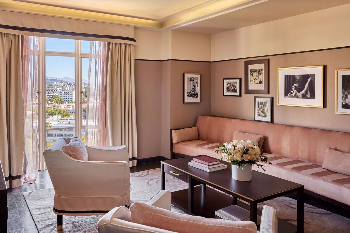 Grand Deluxe Suite | 高档床上用品、迷你吧（备有免费物品）、客房内保险箱、遮光窗帘