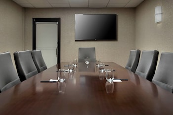 Meeting space at Courtyard by Marriott Philadelphia Devon/Villanova