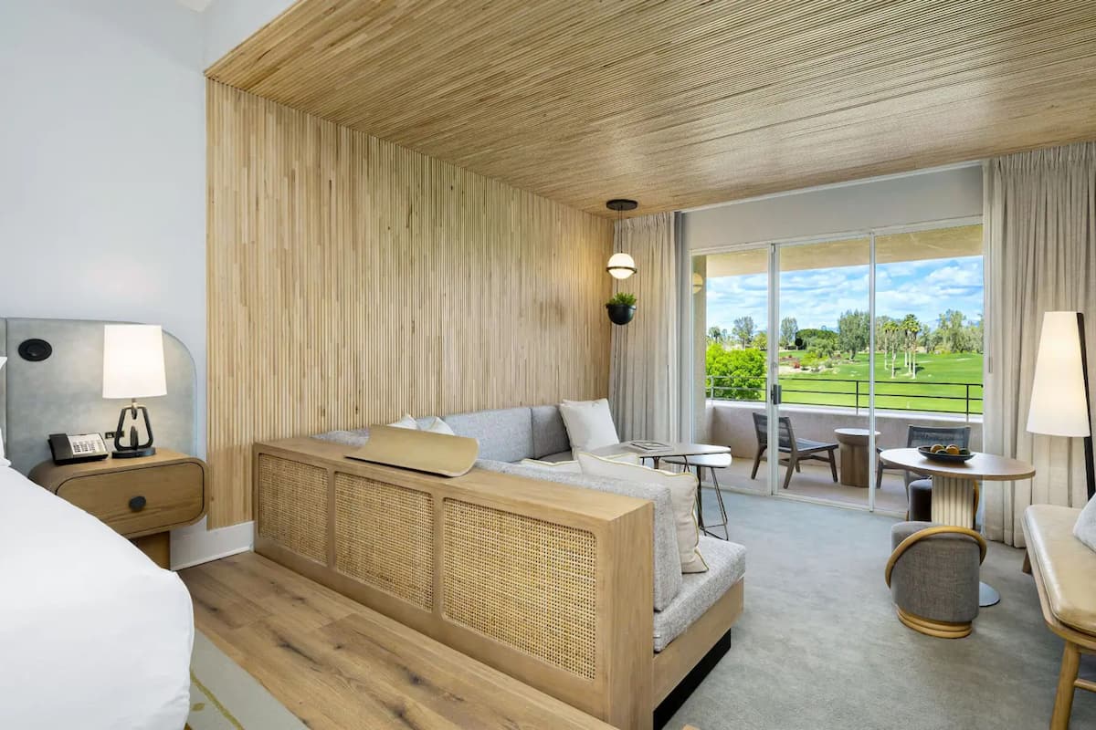 1 king bed with golf view deluxe | 1 bedroom, hypo-allergenic bedding, in-room safe, desk