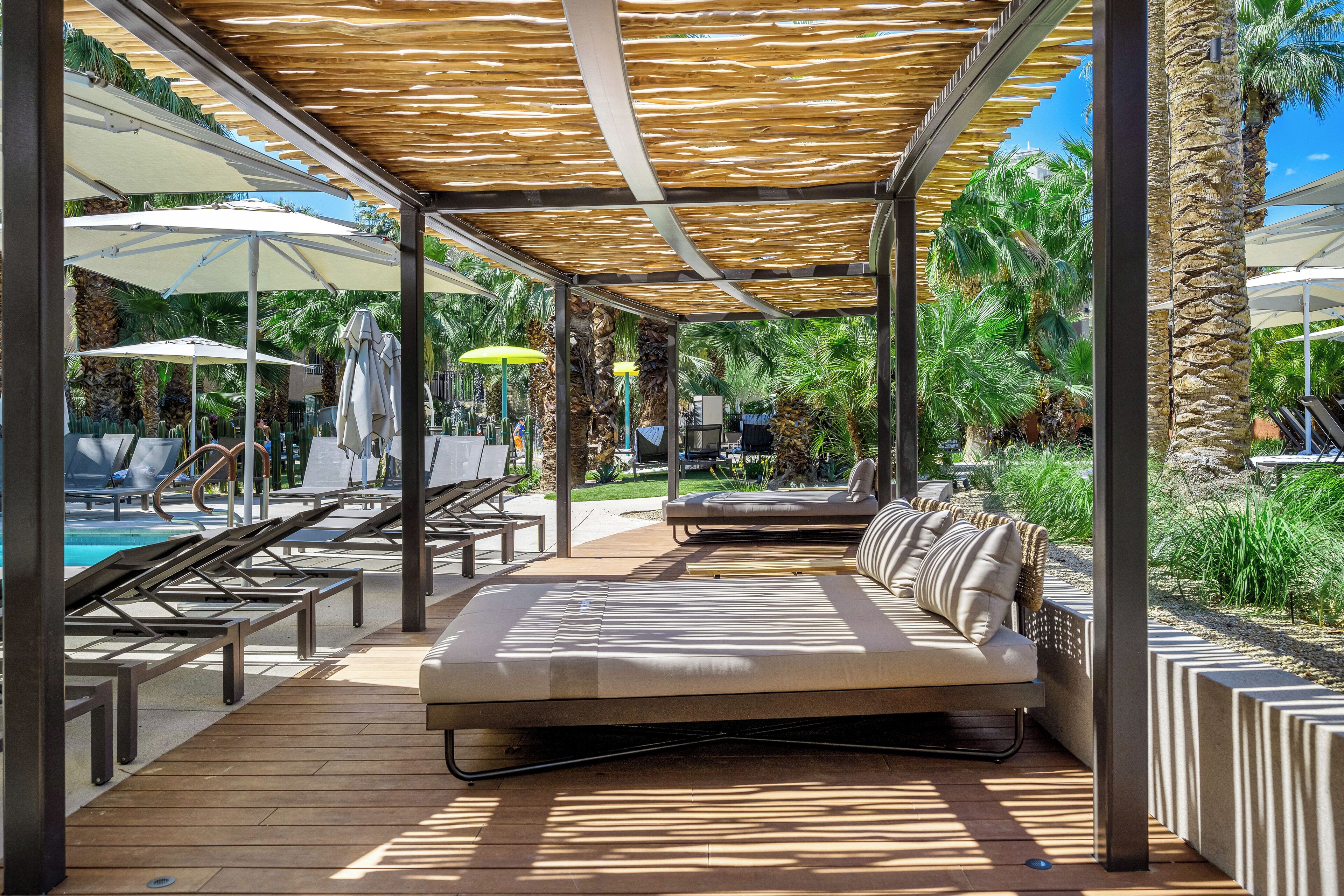 9 piscines extérieures, tentes de plage, parasols de plage