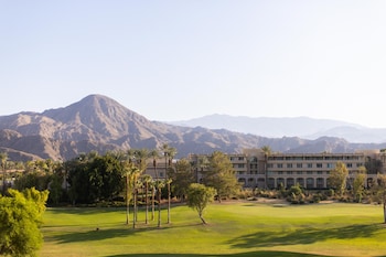 Golf at Grand Hyatt Indian Wells Resort & Villas