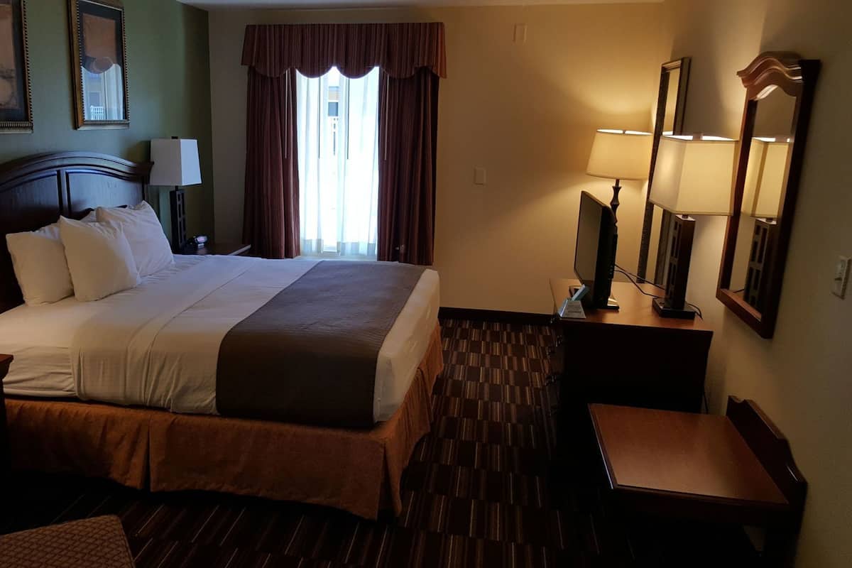 Camas con pillow-top, escritorio y espacio para trabajar con laptop