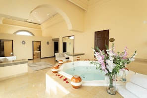 Couples treatment room(s)