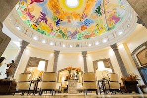 Sala de estar en el lobby