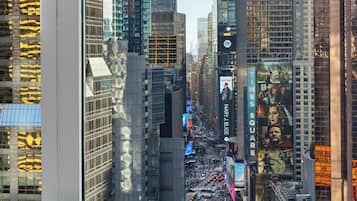 Literie hypoallergénique, coffres-forts dans les chambres, bureau