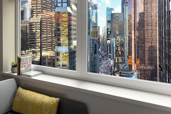 Hypo-allergenic bedding, in-room safe, desk, blackout drapes at M Social Hotel Times Square New York