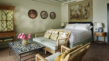 Suite – junior (Garden) | Minibar, safe på rommet, individuelt dekorert og individuelt innredet