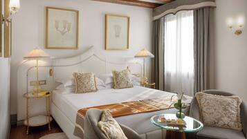 1 Schlafzimmer, Minibar, Zimmersafe, Schreibtisch