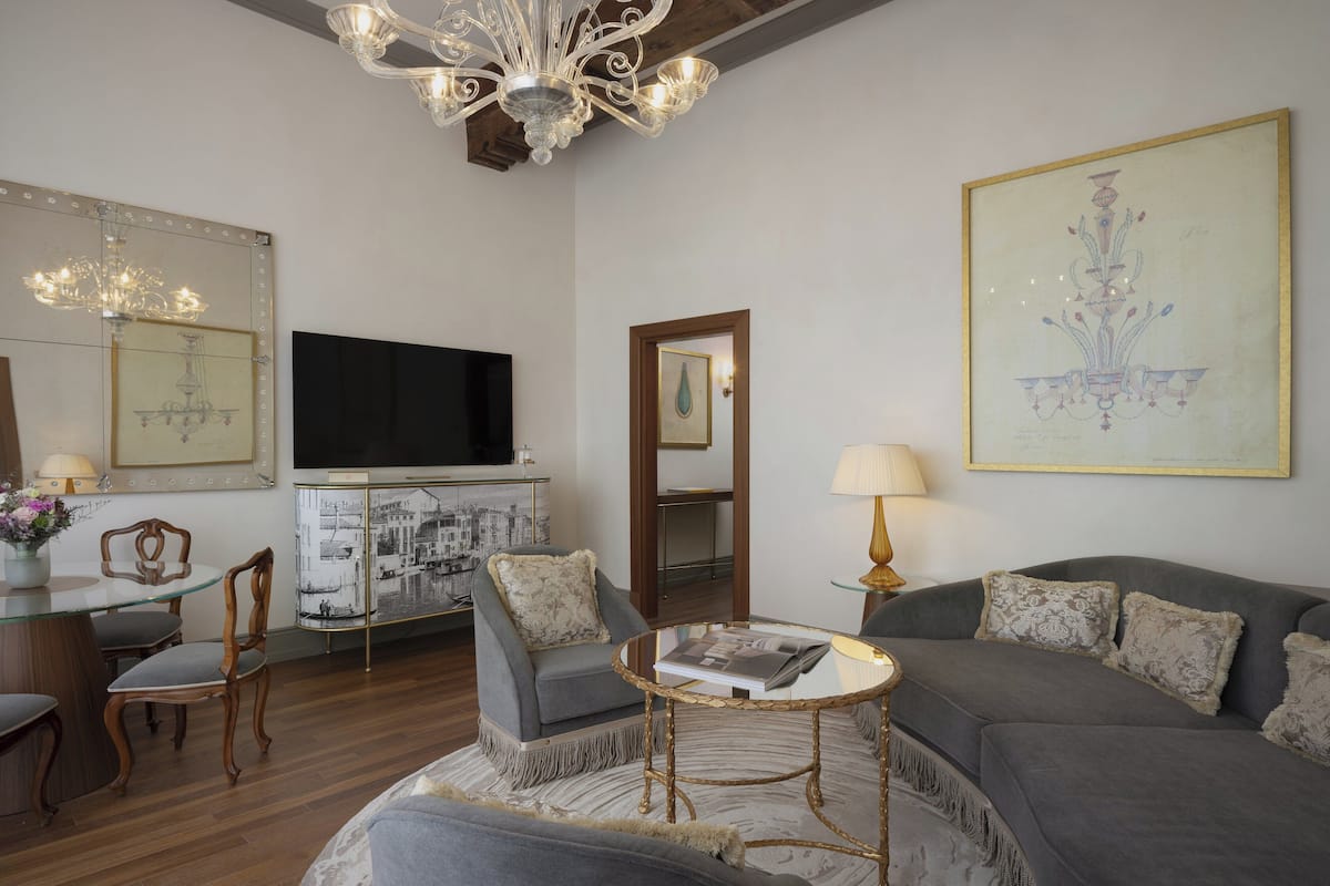 Quarto família, quartos conectados, vista para a lagoa | 1 quarto, frigobar, cofres nos quartos, escrivaninha