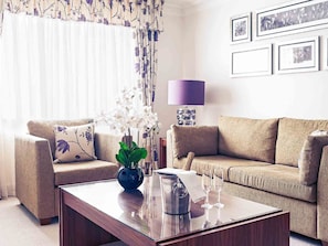 Superior Double Room, 1 Double Bed | Living room | LCD TV