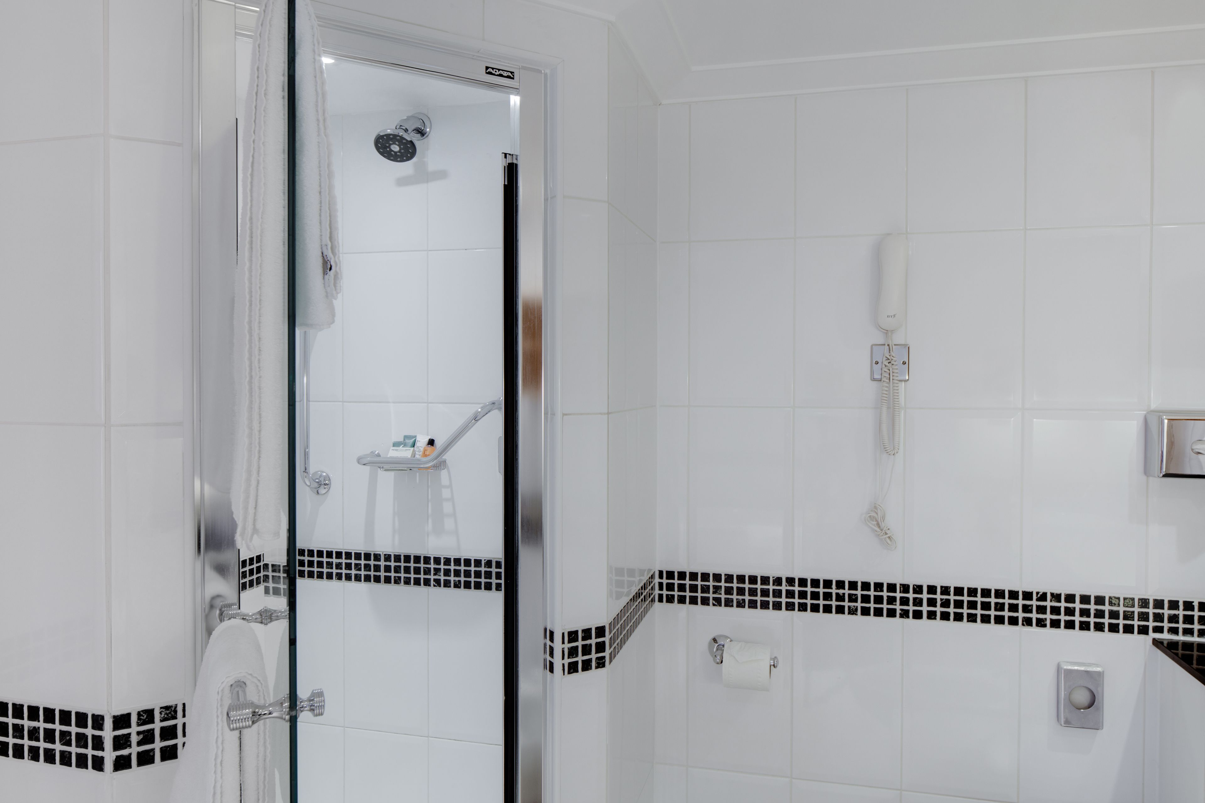 Photo - Hilton London Watford