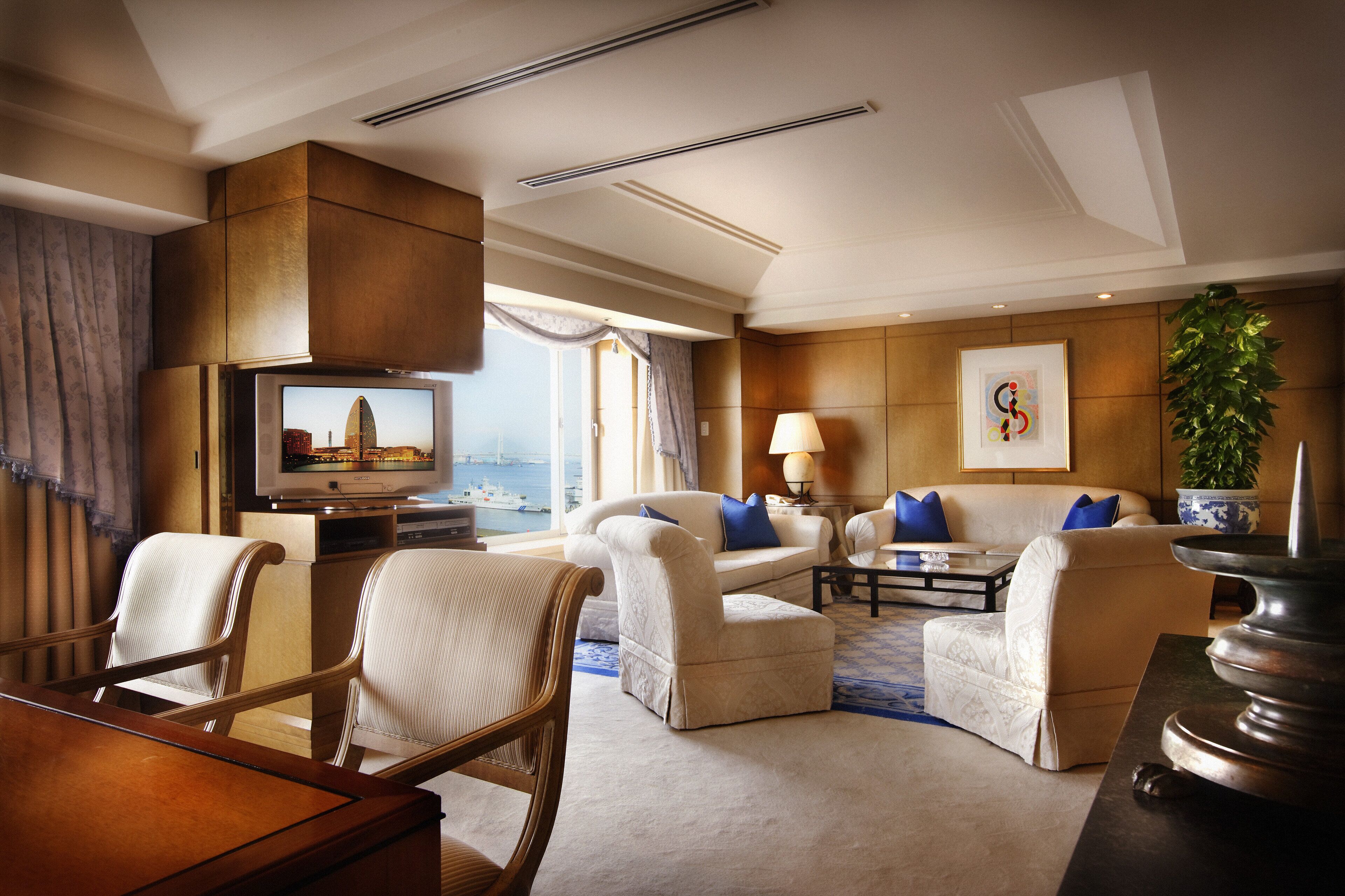 1 bedroom, minibar, in-room safe, desk