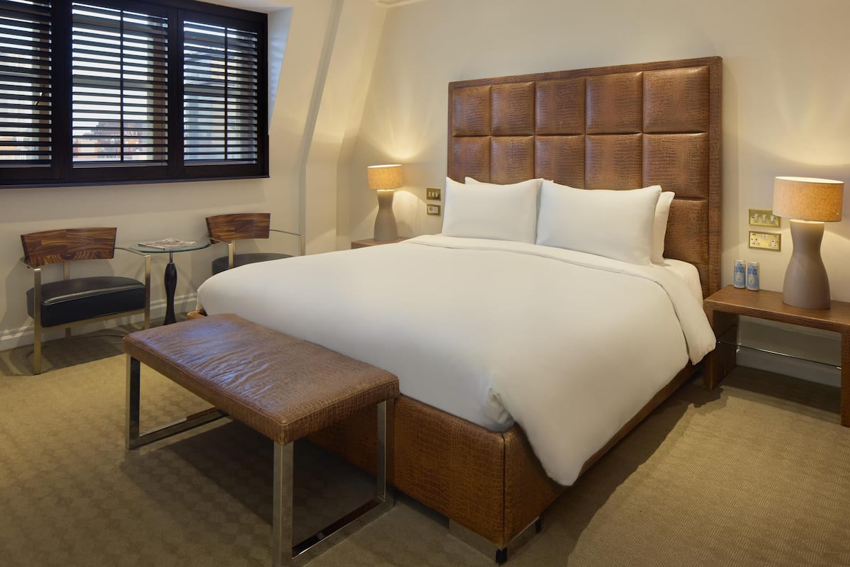 Suite, 1 Bedroom (View of the Square) | Egyptian cotton sheets, premium bedding, in-room safe, desk